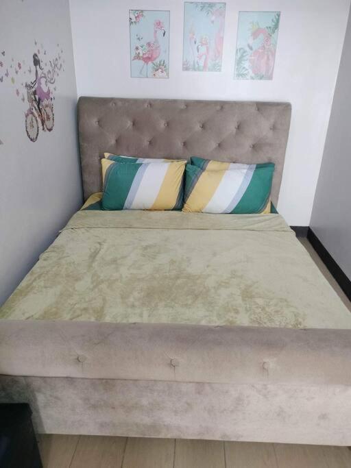 Cubao Manhattan Heights, Unit 8Bc Tower B, 1 Br Manilla Buitenkant foto